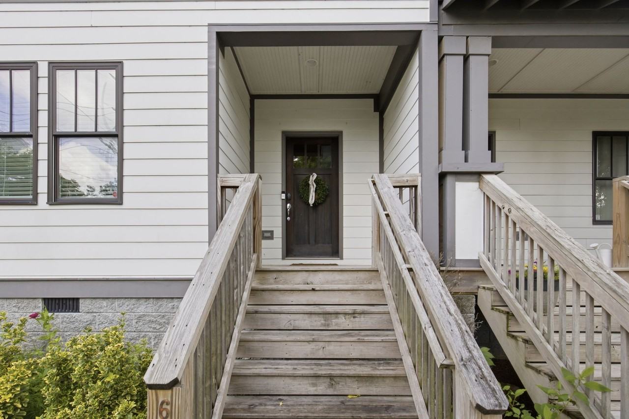 622B Annex Ave #B - Photo 3 of 33