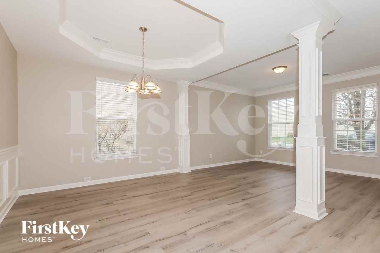 3010 Chimney Wood Trl - Photo 3 of 15