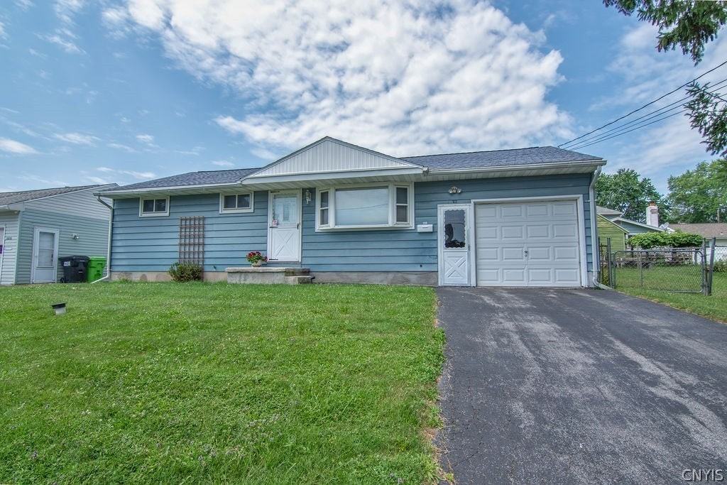 311 Swansea Ave - Photo 3 of 37
