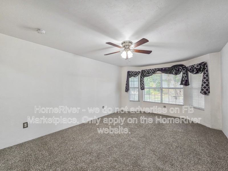 4325 Ne 3rd Ct - Photo 7 of 21