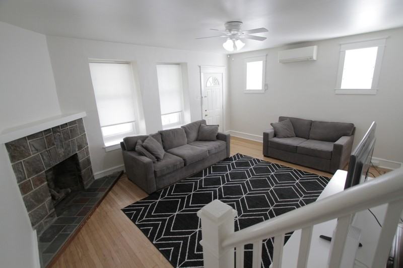 804 W 21st St - Photo 3 of 23