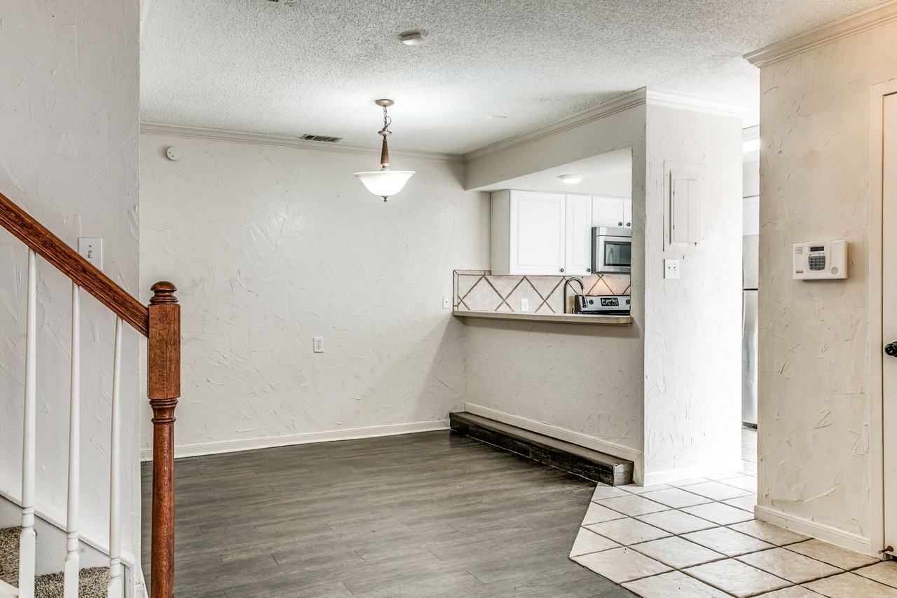 2621 Piedras - Photo 4 of 15