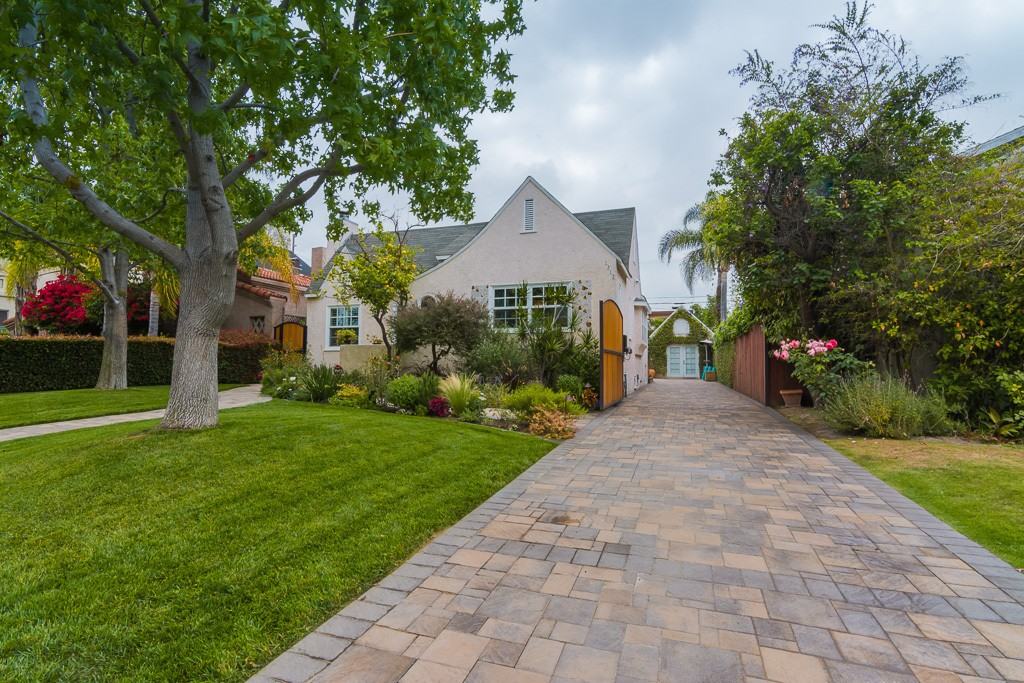 1312 S Orange Grove Ave - Photo 2 of 38