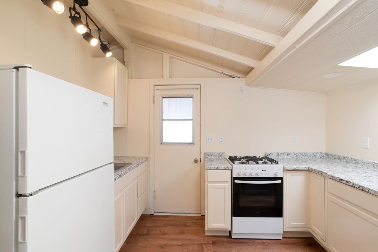101 Pinal Ave - Photo 5 of 18