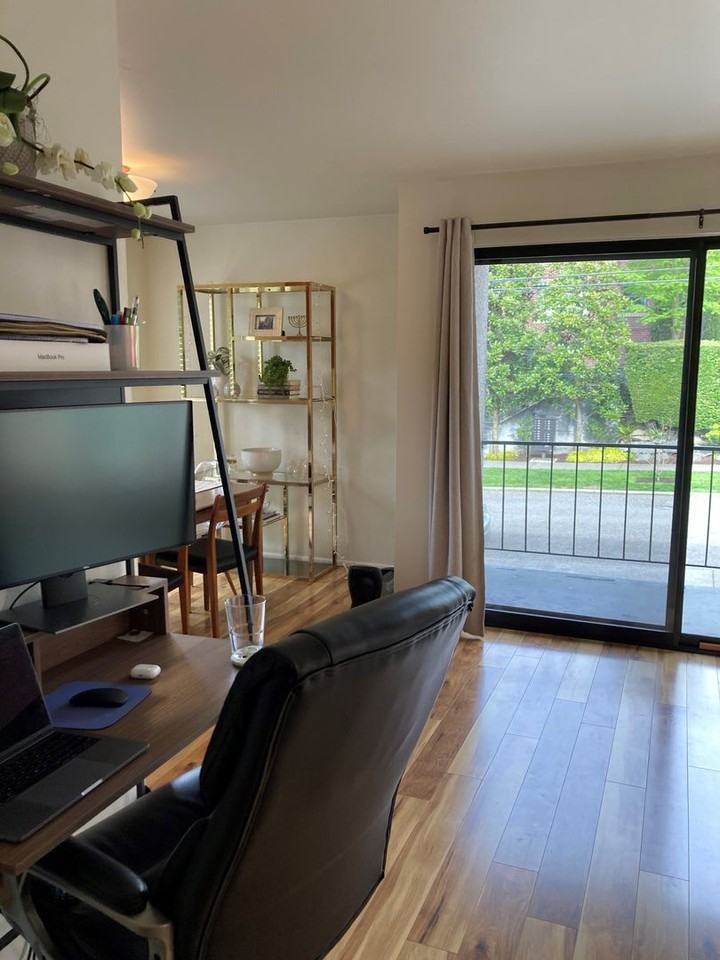2633 Franklin Ave E #201 - Photo 2 of 8