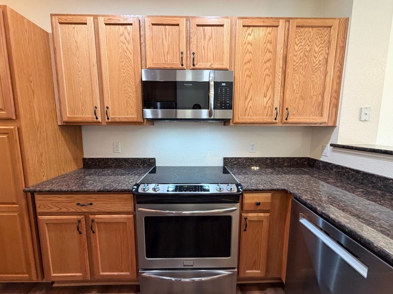 4430 S Jebel Ln - Photo 2 of 31