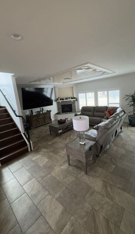 14012 Quailridge Dr - Photo 2 of 11