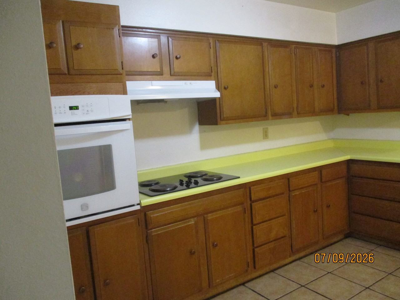 450 Crestmoor Rd - Photo 7 of 14