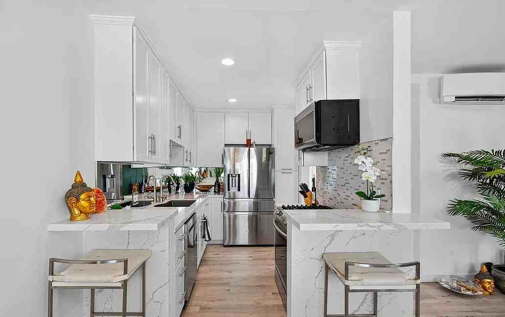 1333 14th St - Photo 3 of 3