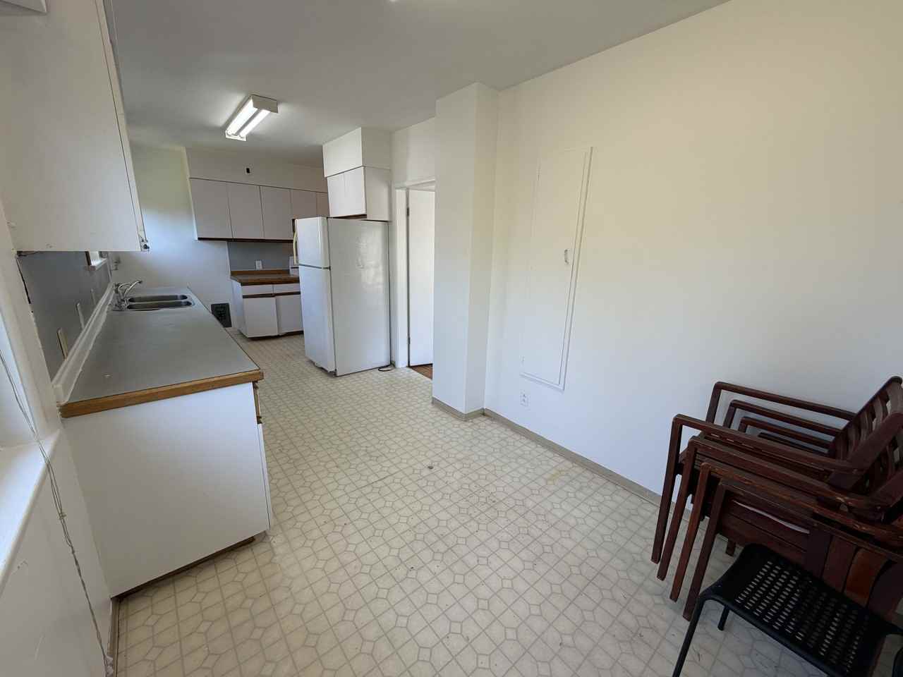 7845 Cambie Street - Photo 9