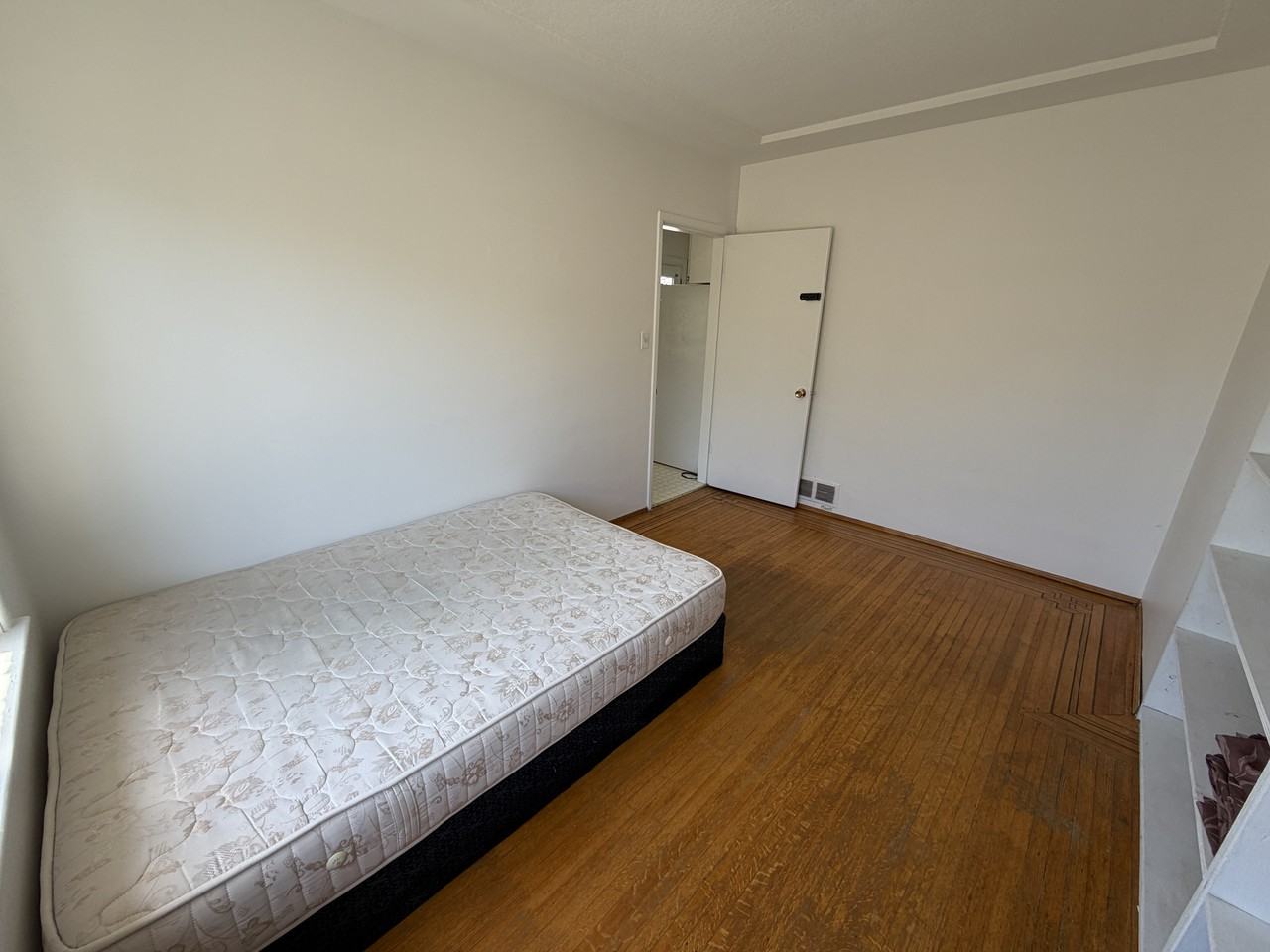7845 Cambie Street - Photo 12