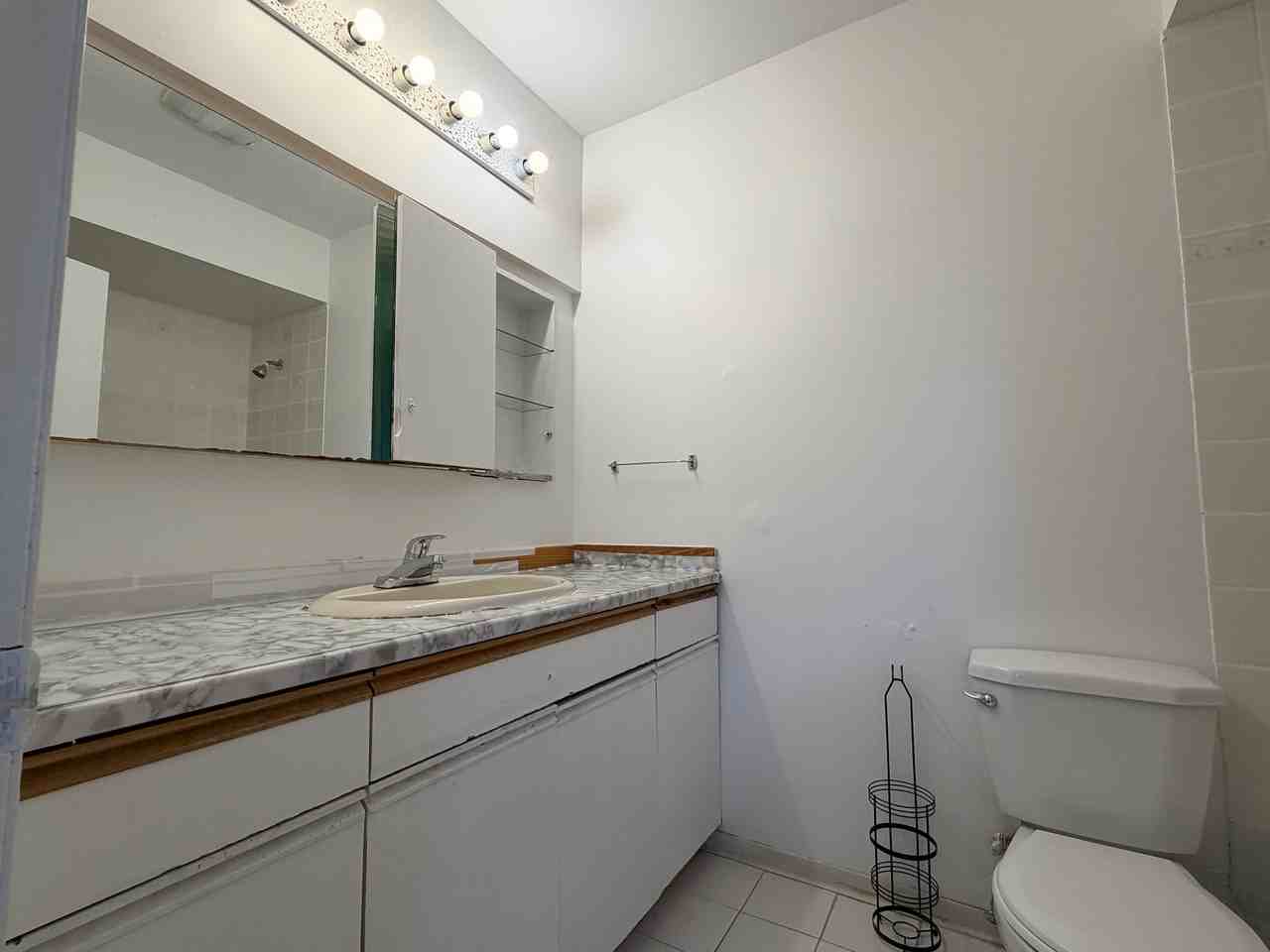 7845 Cambie Street - Photo 19