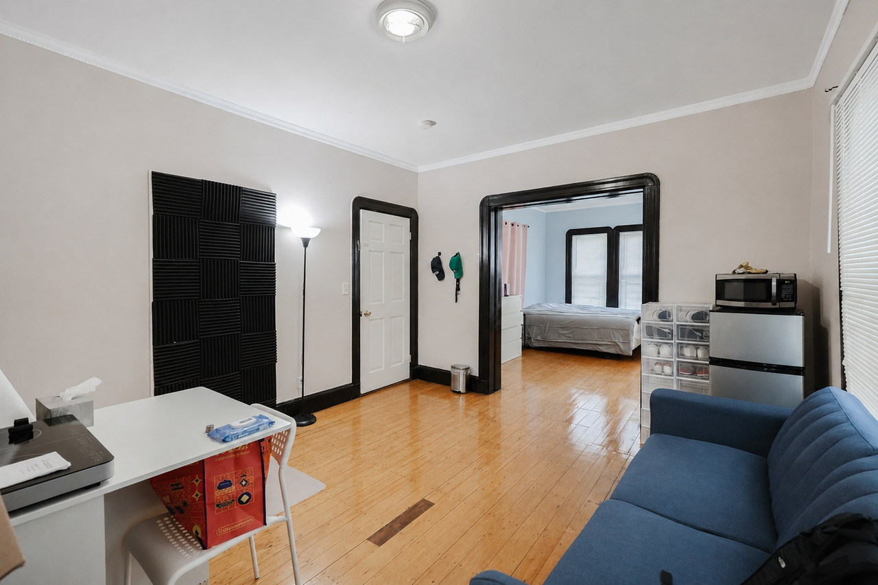 14 Wadsworth St - Photo 5 of 25