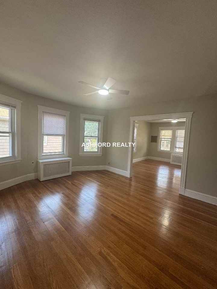 Mount Auburn St #2 - Photo 4 of 9