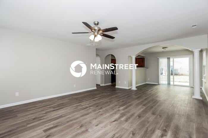 1135 Larkspur Ln - Photo 5 of 17