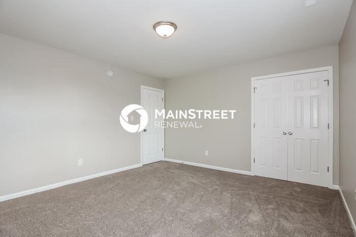 1135 Larkspur Ln - Photo 6 of 17