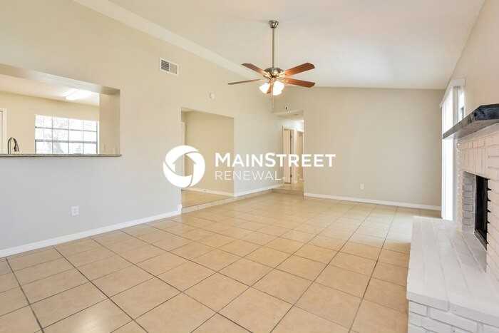 720 Outrigger Dr - Photo 4 of 16