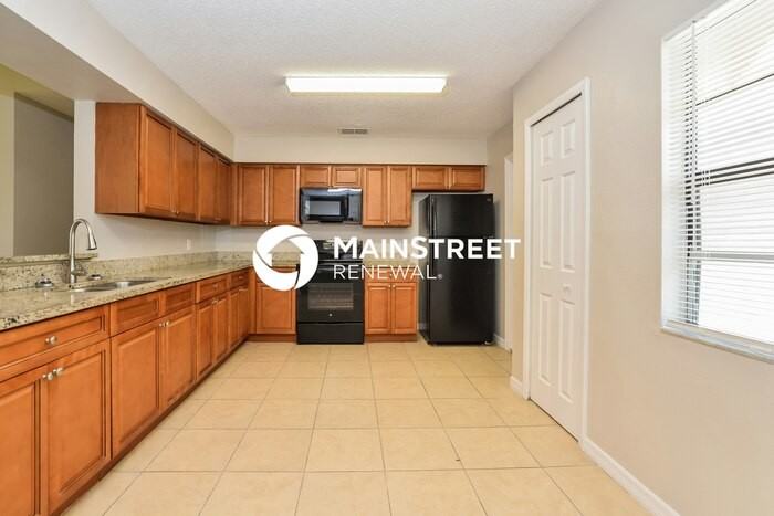 720 Outrigger Dr - Photo 6 of 16