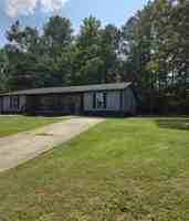 featured image of 6104 Oakwood Cir Sw