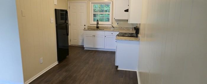 6106 Oakwood Cir Sw - Photo 7 of 15