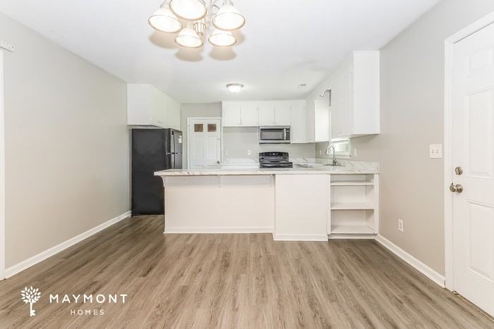 2 Summit Ave - Photo 6 of 16