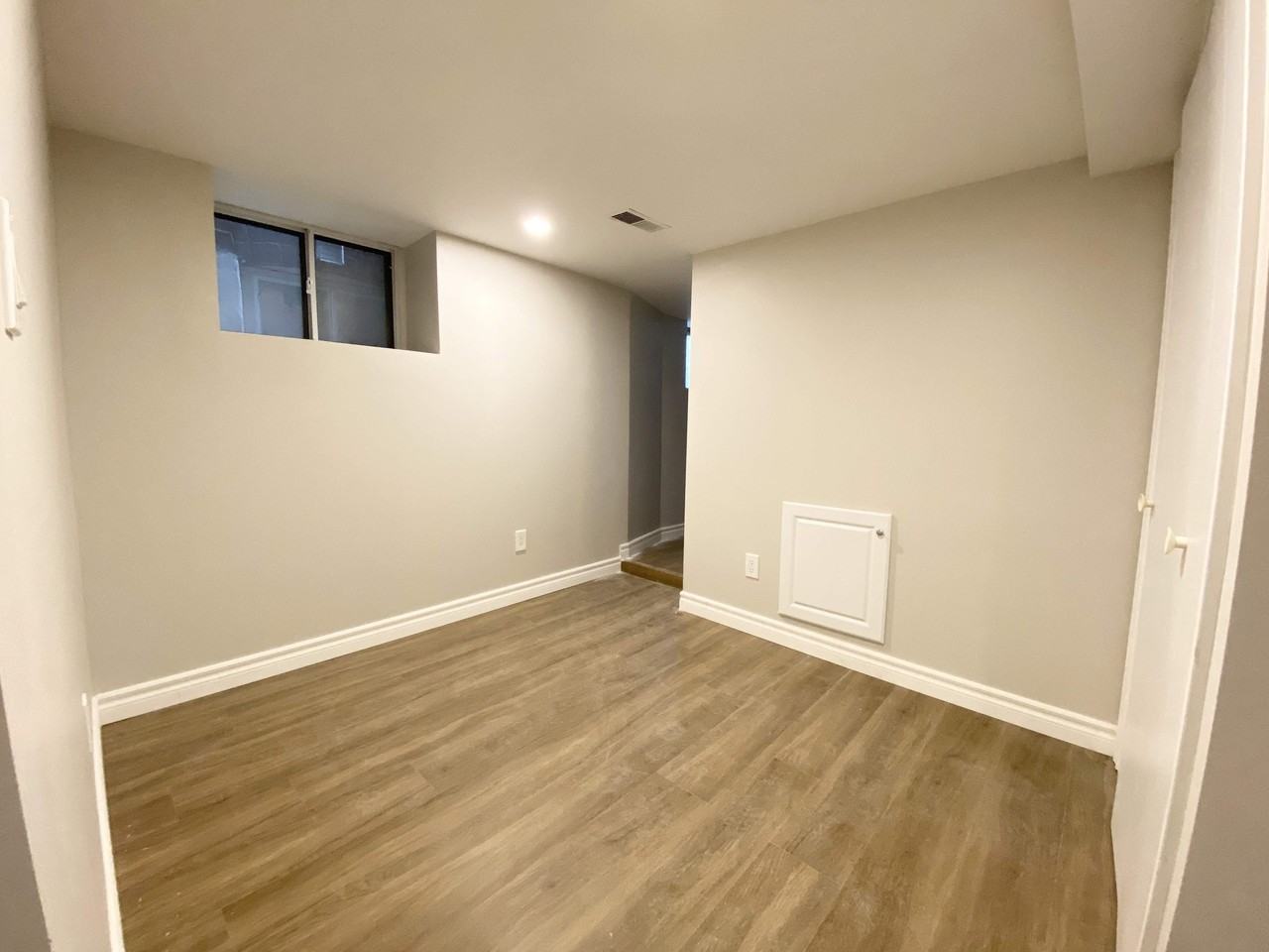 22 Ascot Avenue - Photo 6 of 16