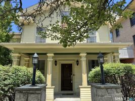featured image of 776 Quinnipiac Ave #3