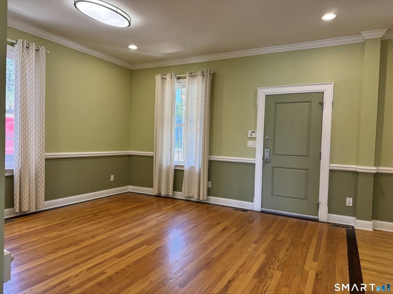 776 Quinnipiac Ave #3 - Photo 5 of 23