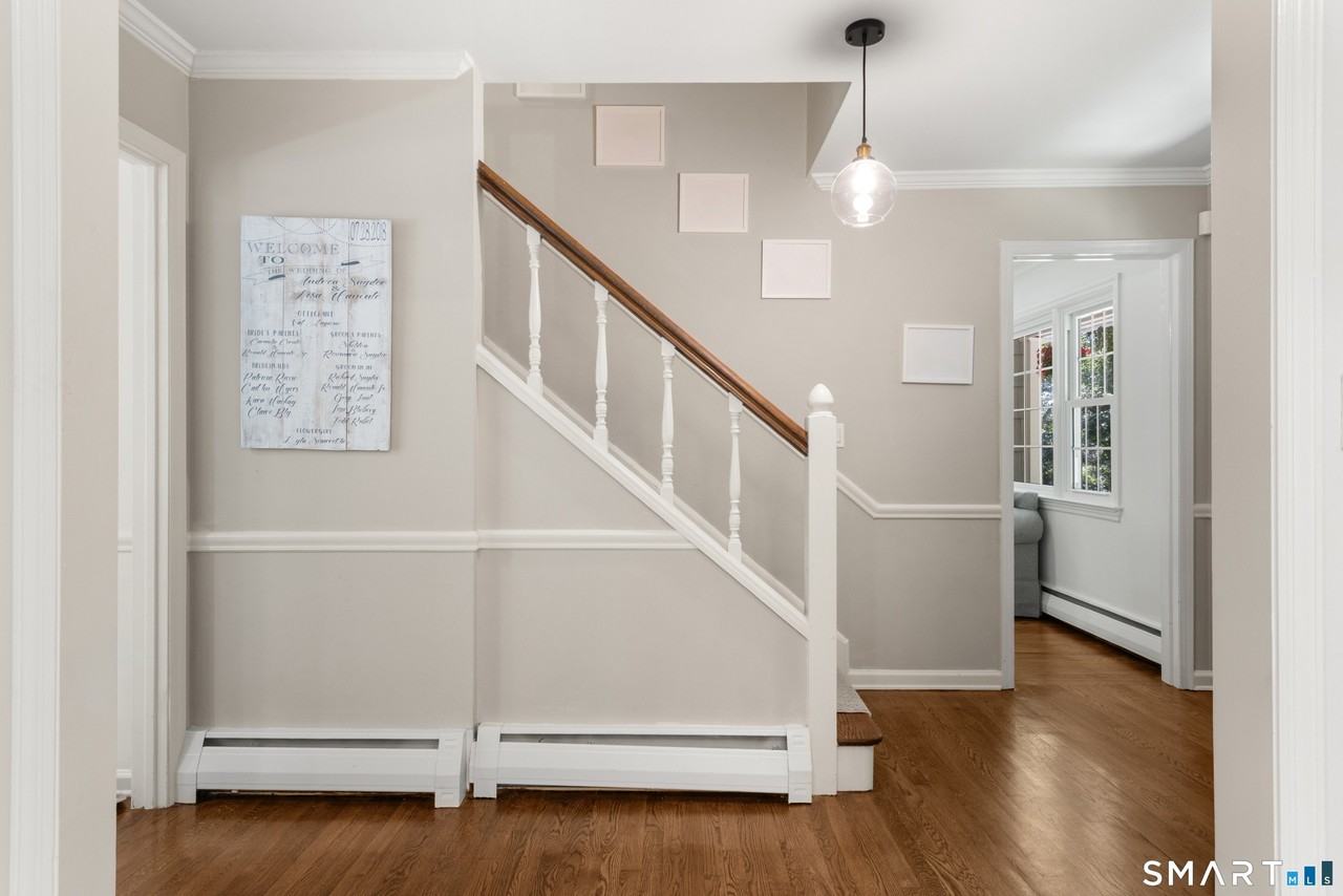 117 Mill Rd - Photo 4 of 39