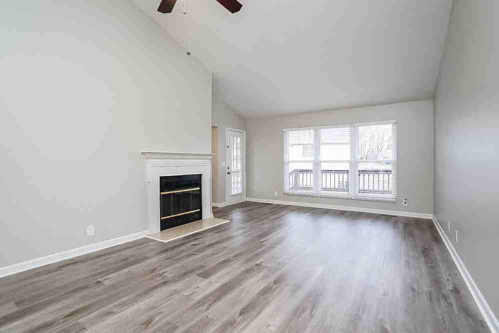 101 Digby Ct - Photo 4 of 17
