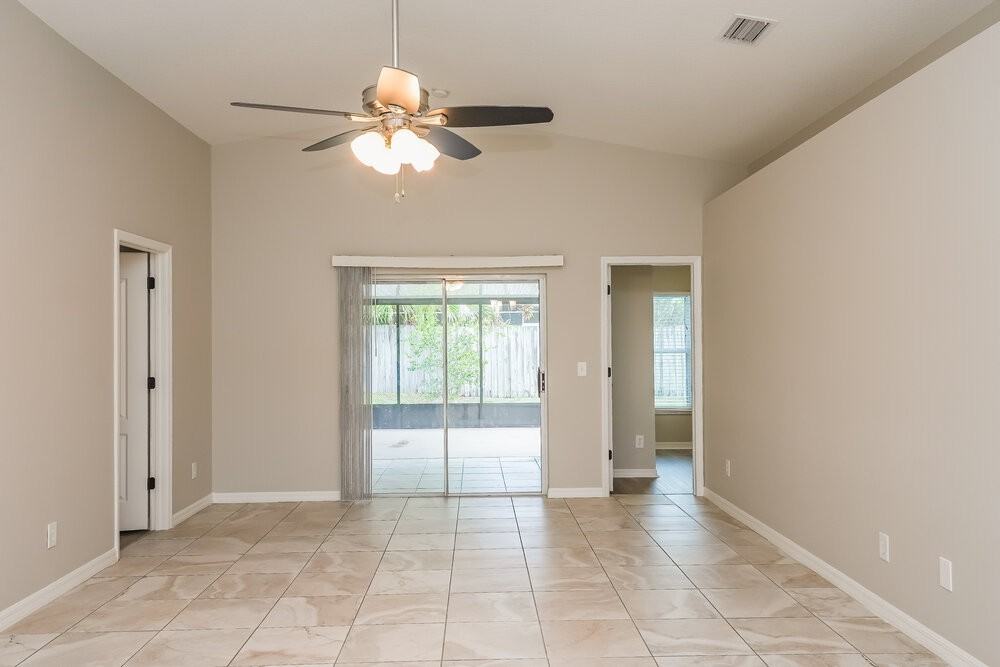 7604 Wiltshire Park Pl - Photo 3 of 16