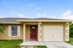 736 Jack Ave S - Photo 1 of 1
