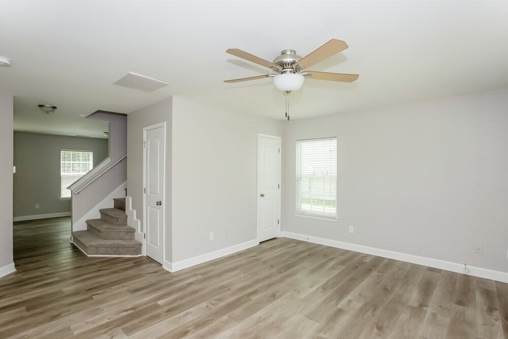 1029 Ramsgate Dr Sw - Photo 5 of 16