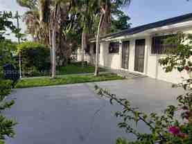 2998 Nw 30th St - Photo 1 of 1