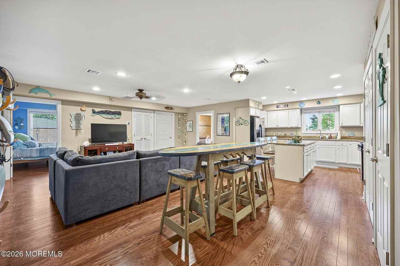 1700 Main St #209 - Photo 4 of 20