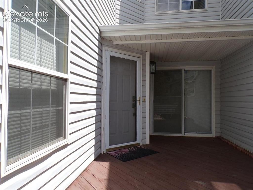 1727 Victorian Pt - Photo 2 of 24