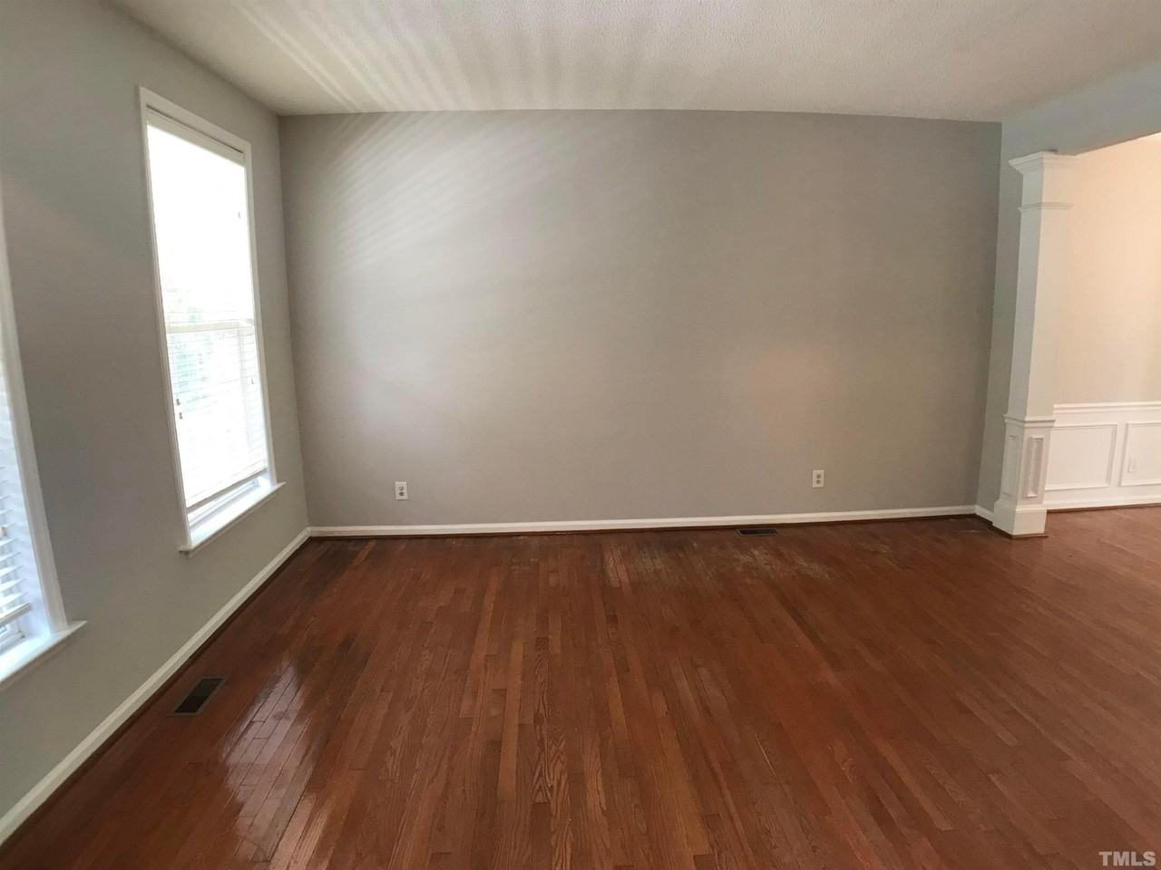 114 Hidden Rock Ct - Photo 3 of 22