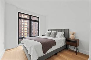 63 Pitt St #10B - Photo 1 of 1