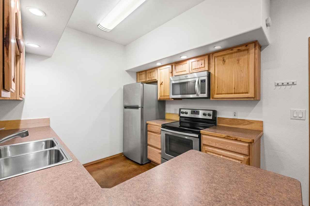 1165 Stock Rd #B - Photo 7 of 15