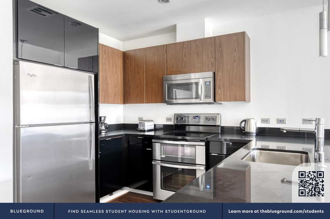 388 Santana Row #944 - Photo 6 of 41