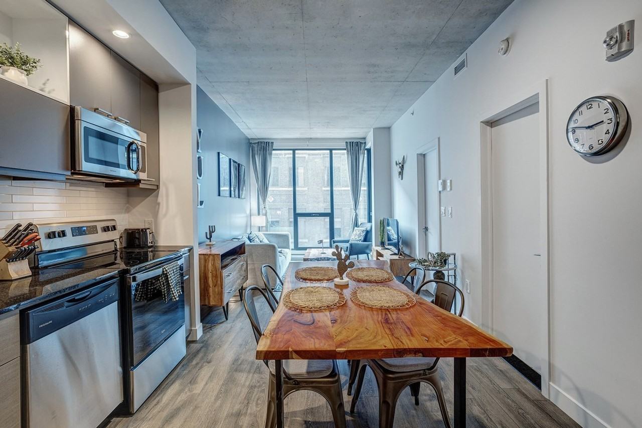 375 Rue de la Concorde - Photo 3 of 12