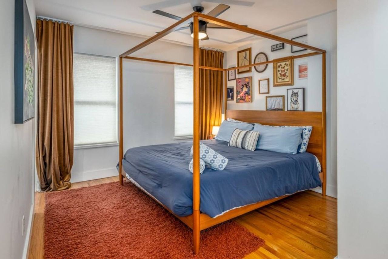 1626 Pleasant St #1543070P - Photo 3 of 24
