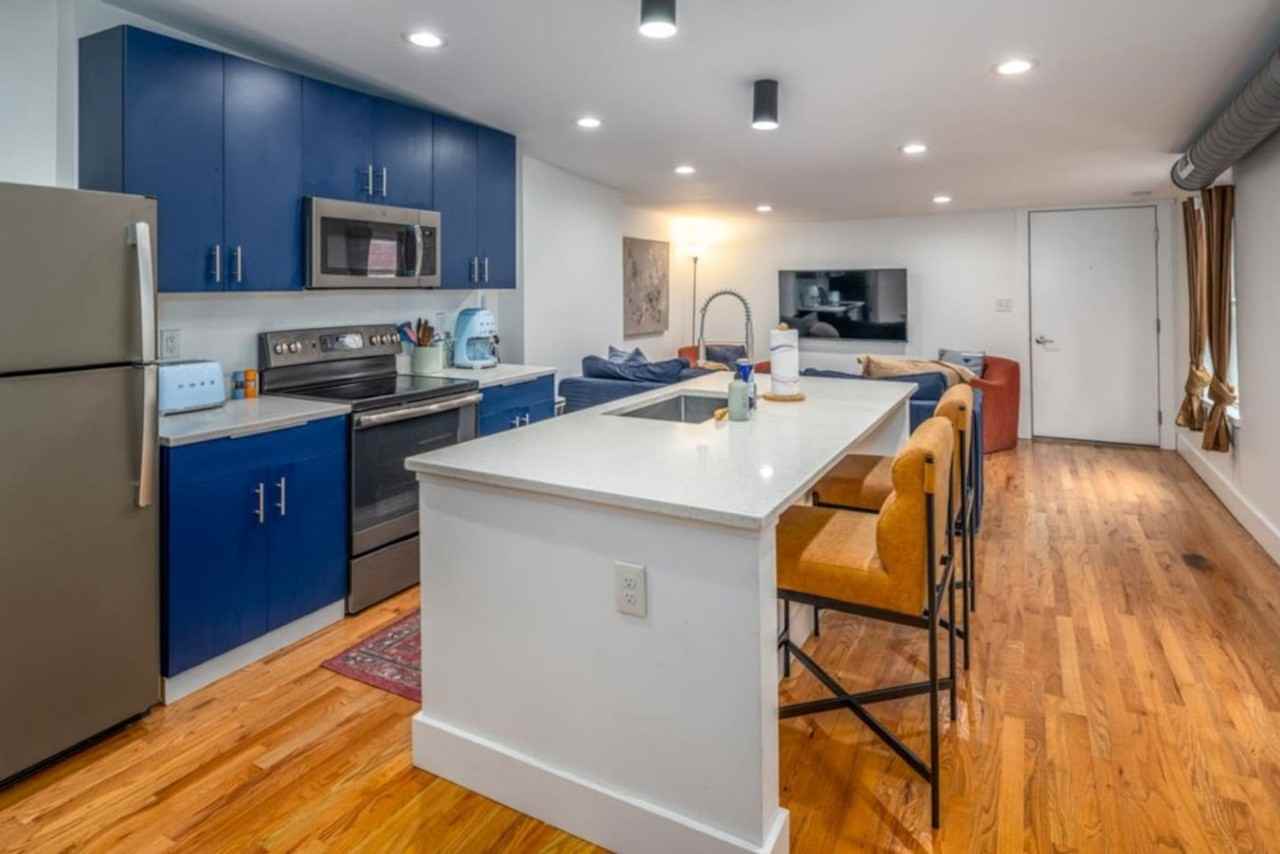 1626 Pleasant St #1543070P - Photo 6 of 24