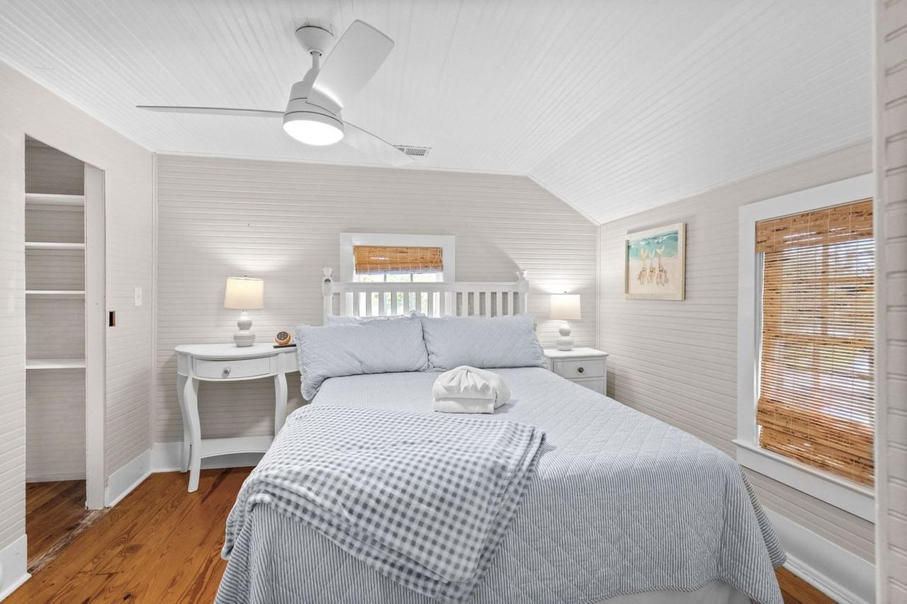 280 Sunnyside Ave #1583747P - Photo 5 of 50