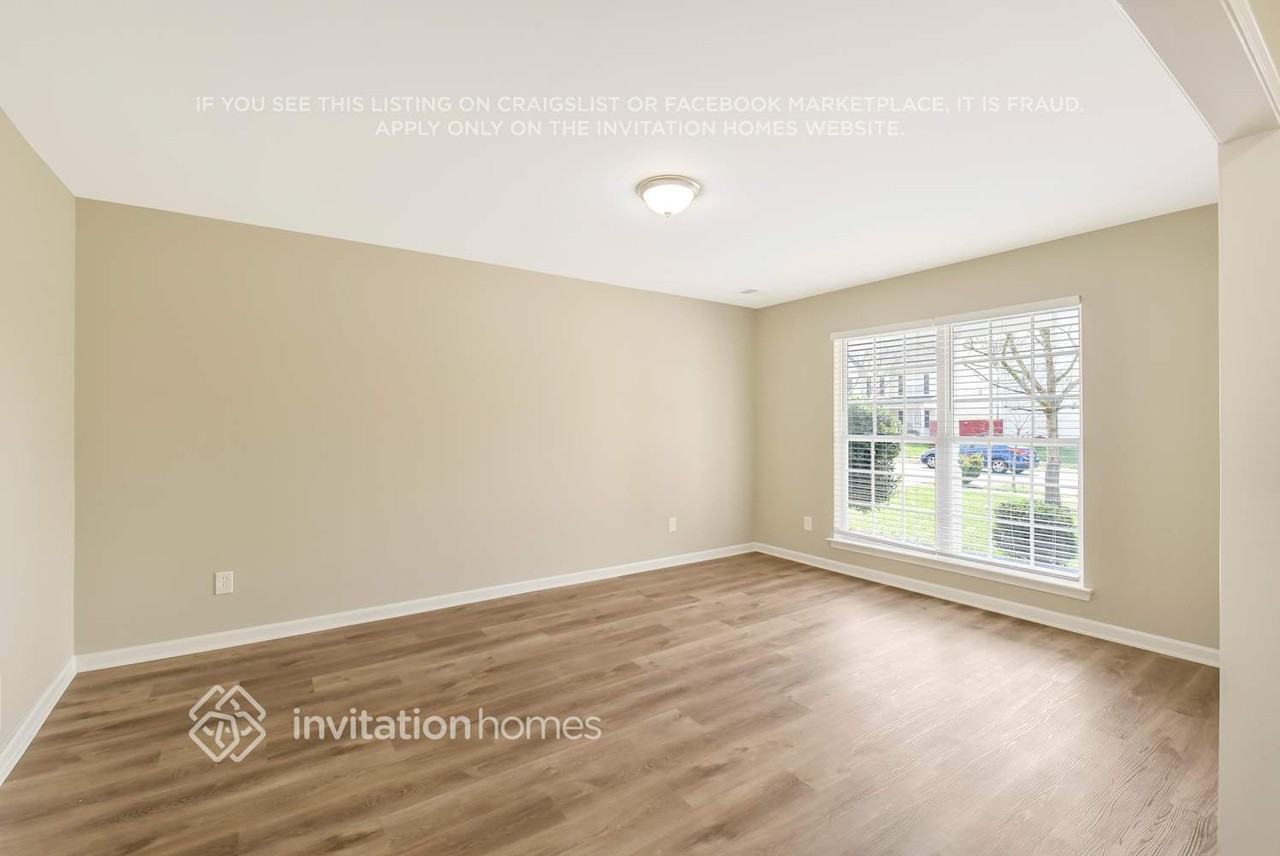 4664 Cedar Rock Dr - Photo 4 of 29