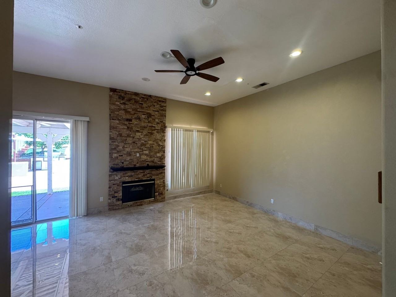 3450 Rancho Diego Cir - Photo 7 of 42