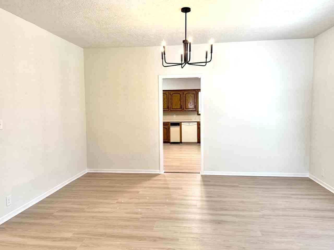 901 Wolverton St #1 - Photo 7 of 30