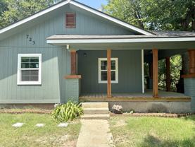 723 Roff St #1 - Photo 1 of 1