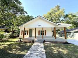 featured image of 721 Roff St #1
