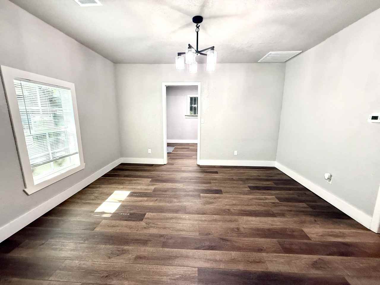 721 Roff St #1 - Photo 7 of 23